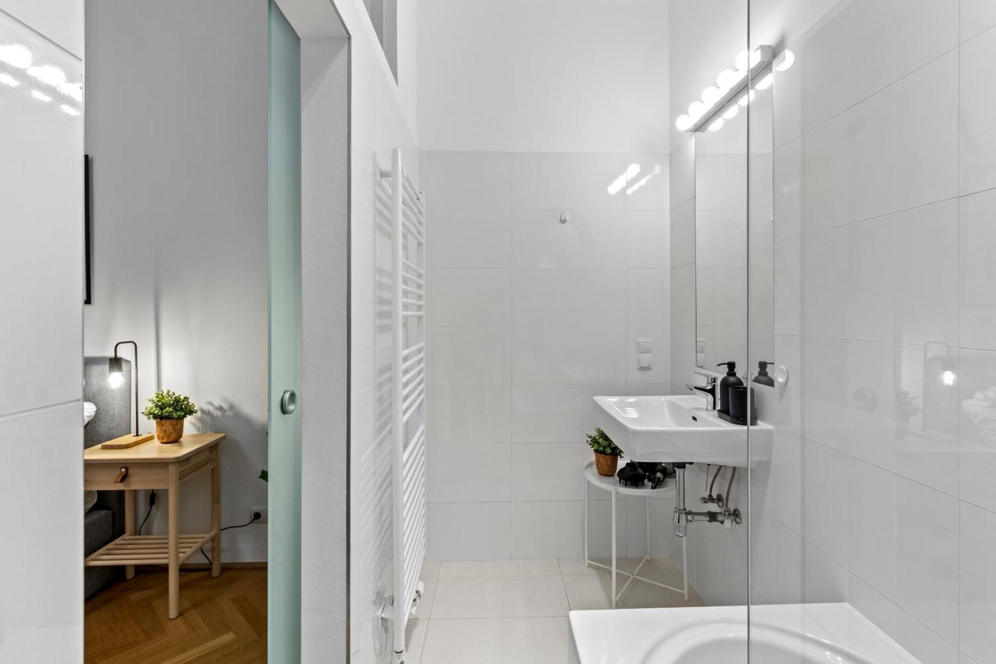 Cozy Vienna Apartments - 4 Min U6 Josefstaedterstrasse Экстерьер фото