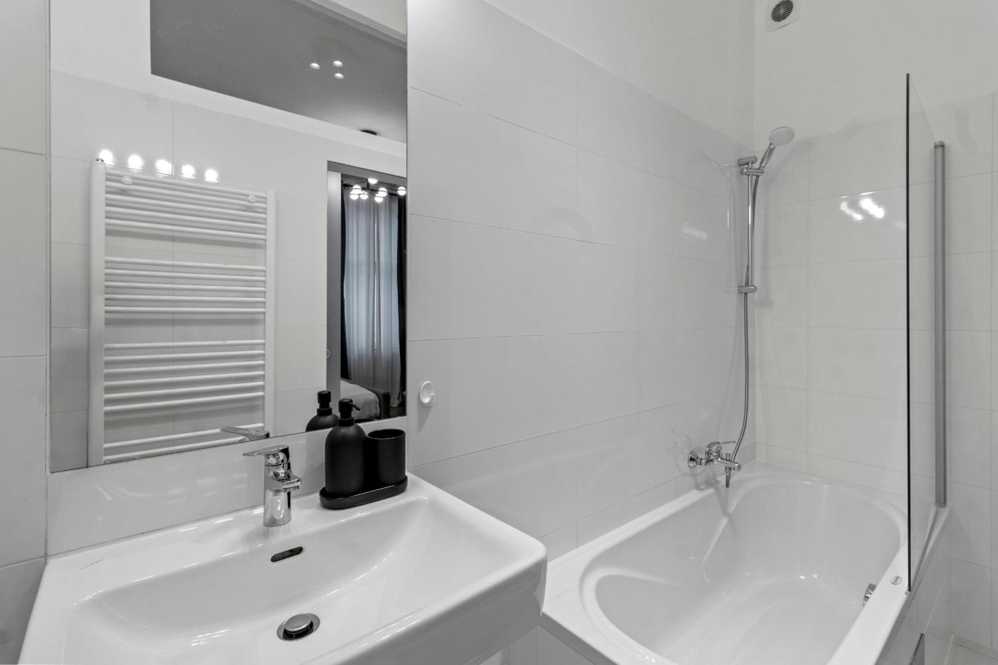 Cozy Vienna Apartments - 4 Min U6 Josefstaedterstrasse Экстерьер фото